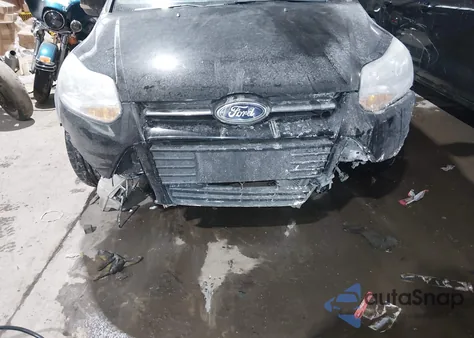 2014 Ford Focus Se z USA, uszkodzony, nr VIN 1FADP3F25EL269601